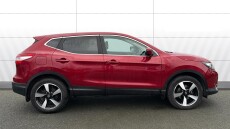 Nissan Qashqai 1.2 DiG-T N-Connecta 5dr Petrol Hatchback